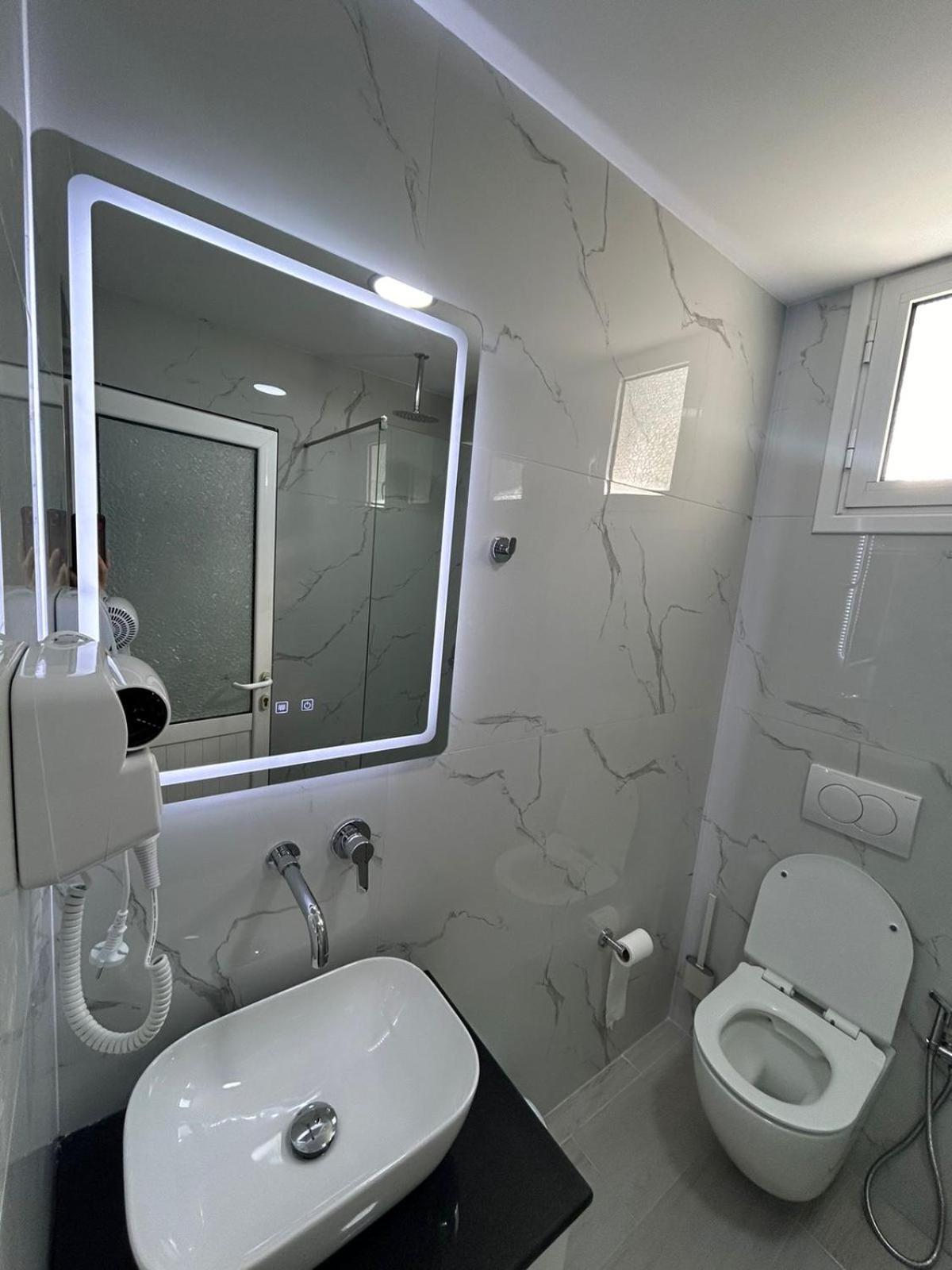 Caushi Apartments Ksamil Eksteriør bilde