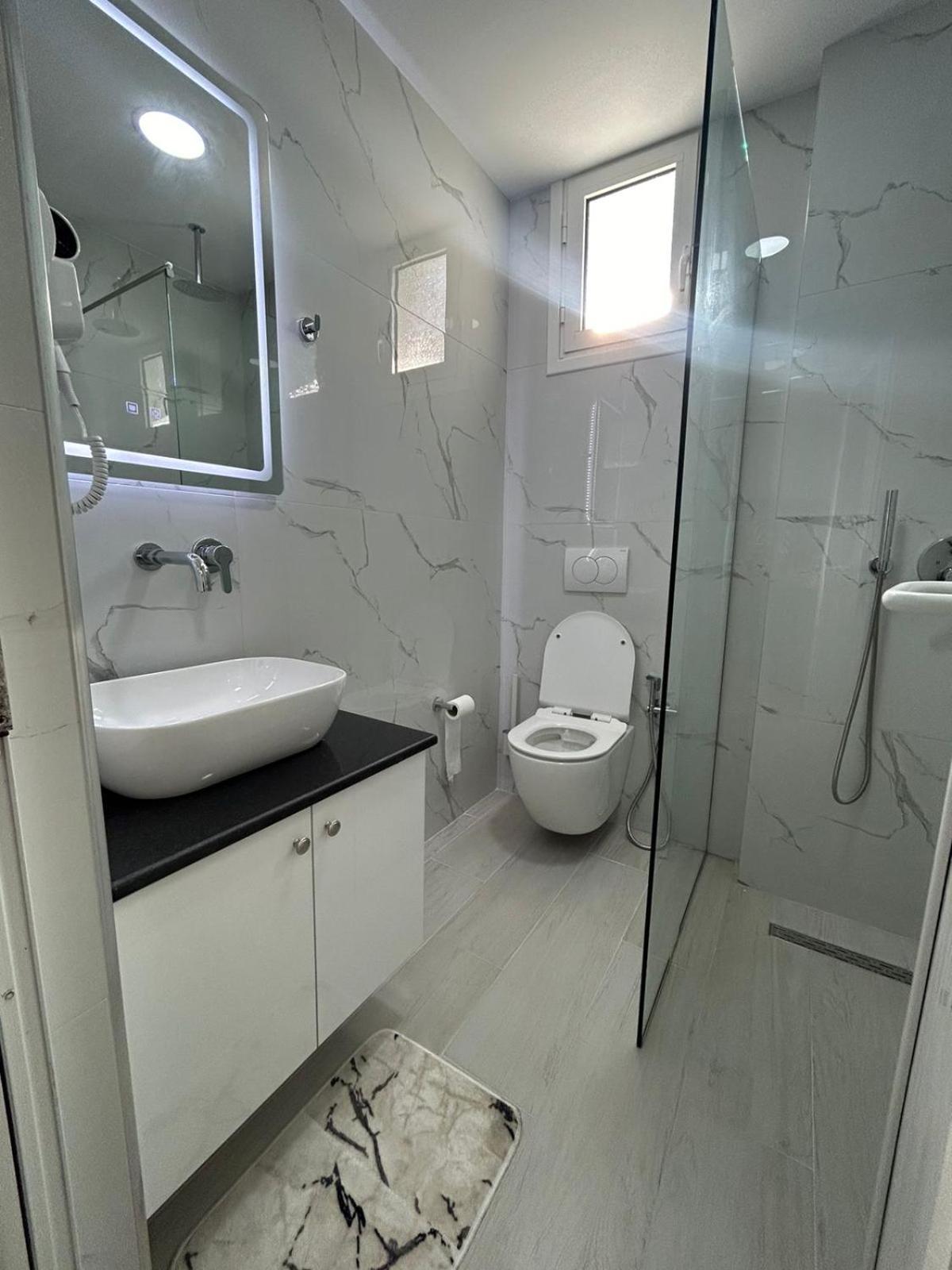 Caushi Apartments Ksamil Eksteriør bilde