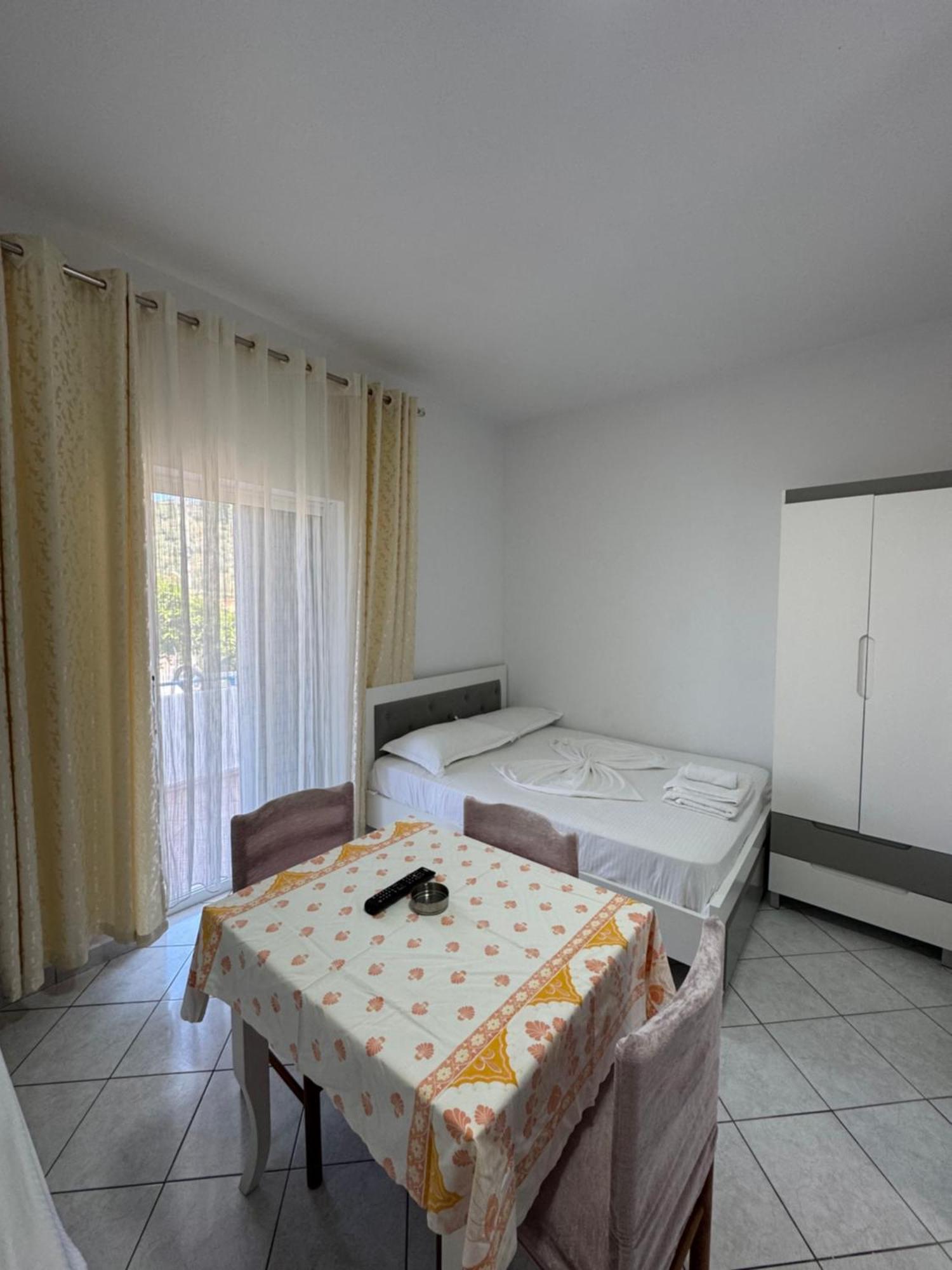 Caushi Apartments Ksamil Eksteriør bilde